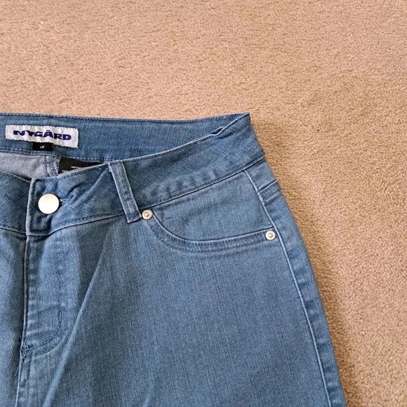 ❤️ NWT Nygard Skinny Crop Denim Size 12 Women's Slim Leg Stretch Jeans Blue - Picture 4 of 12